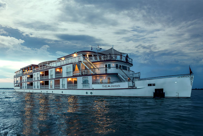 The Jahan Cruise