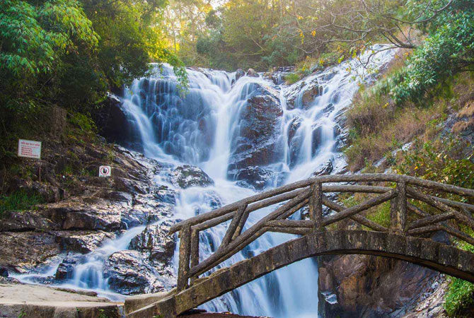 Da Lat Datanla Waterfall